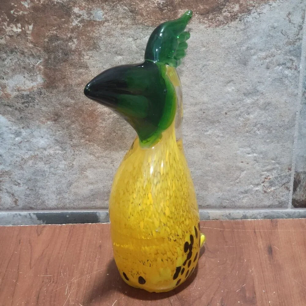 Vintage Crystal Yellow Green Art Glass Toucan Bird Figurine Paperweight